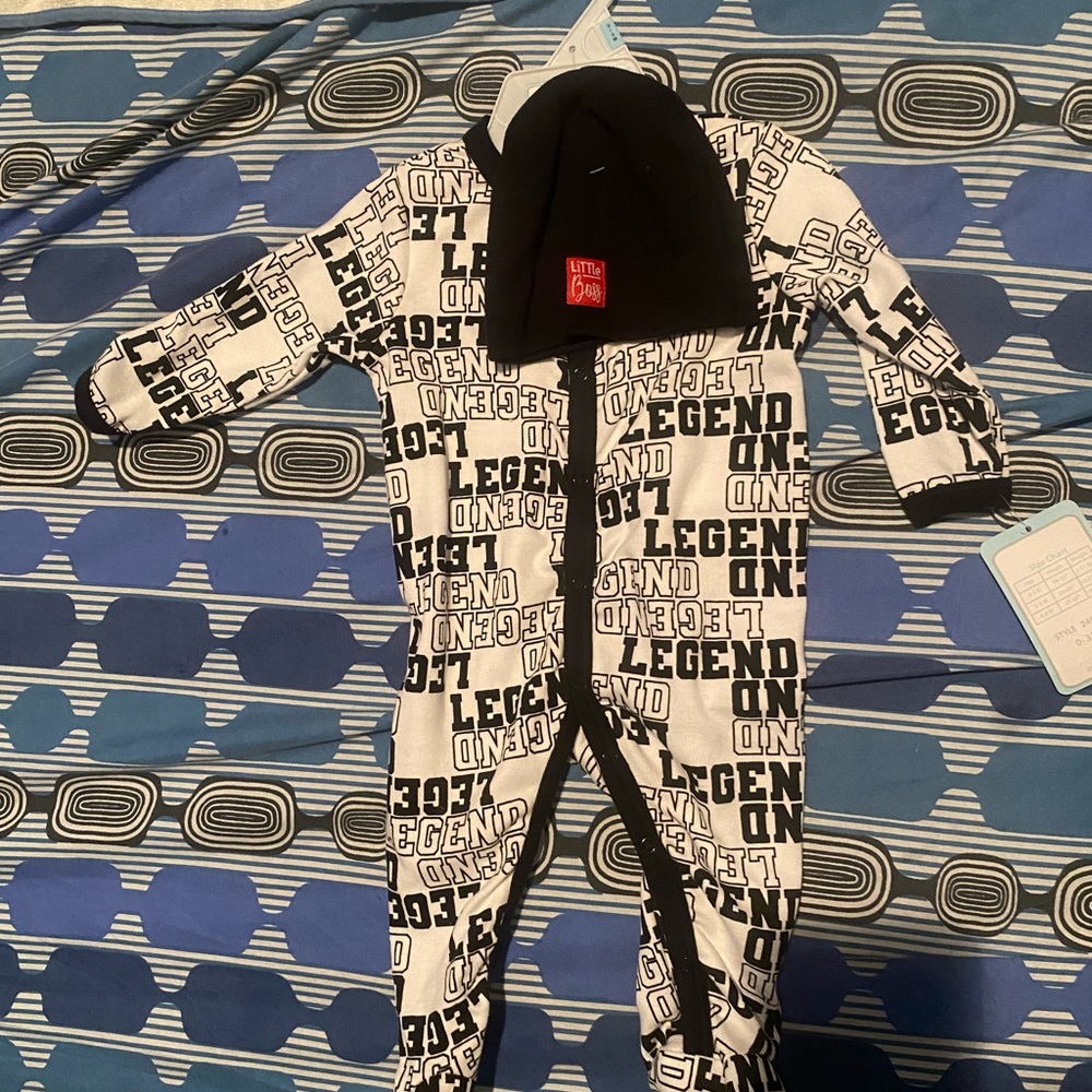 Baby clothing